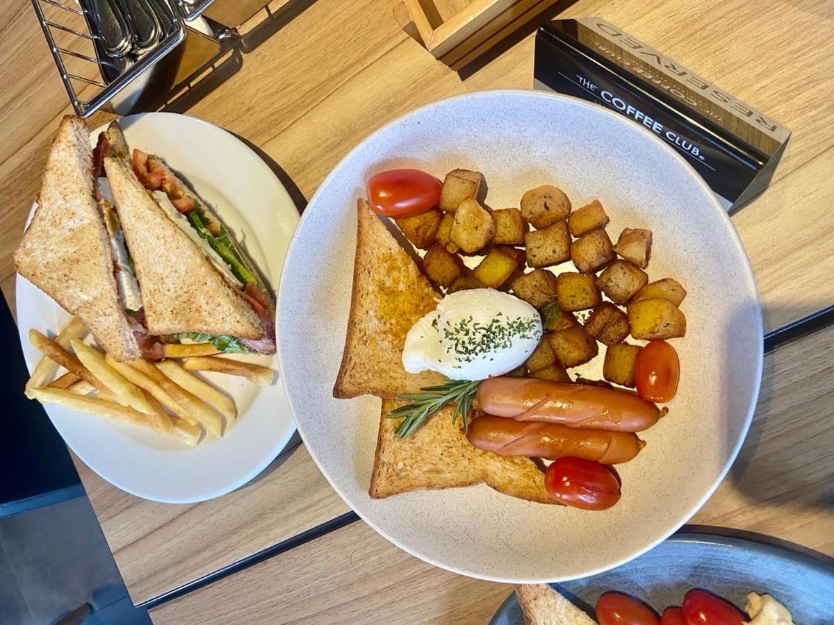 The Bloc Hotel Phuket - Sha Extra Plus Patong Bagian luar foto